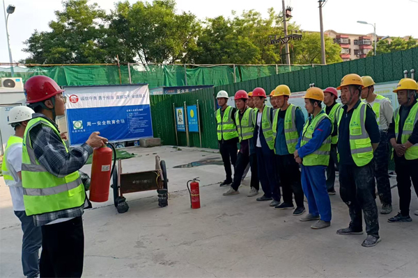 七分公司多舉措推動“百日安全生產(chǎn)無事故倒計時”活動走深走實